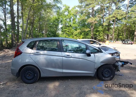 2020 Honda Fit Lx z USA, uszkodzony, nr VIN 3HGGK5H47LM717334